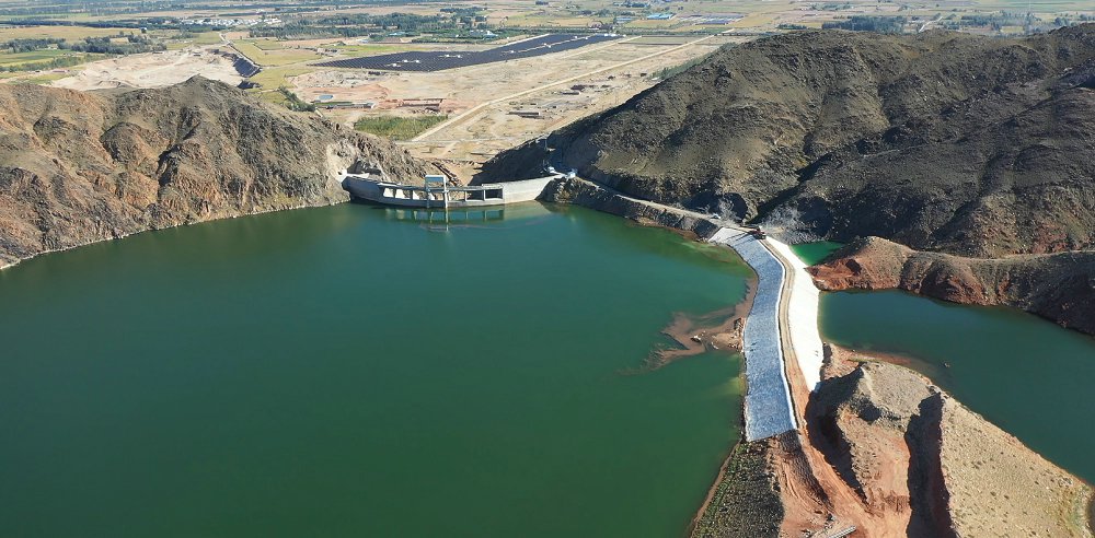 Reservoir Dam with Solar Integration
